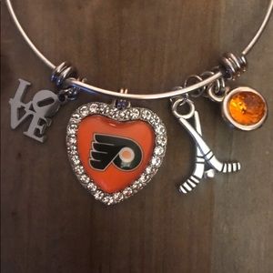 Philadelphia Flyers Crystal Heart Bracelet